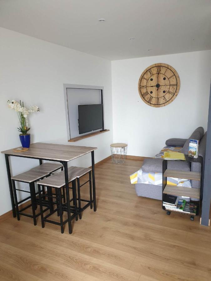 Studio Le Menascle Saint-Georges-de-Luzençon Екстериор снимка